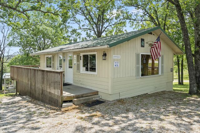 638 Double Day Loop, Branson West, MO 65737