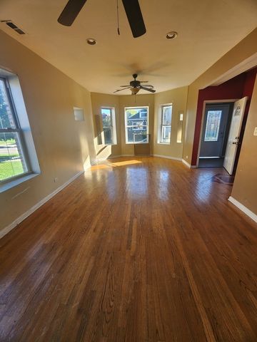 852 E 88th Street, Chicago, IL 60619