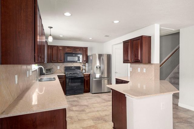 7718 Balsam Crossing Lane, Cypress, TX 77433