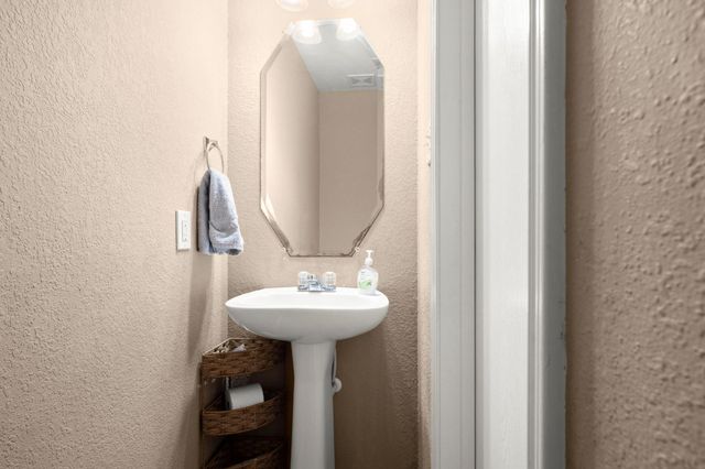 7718 Balsam Crossing Lane, Cypress, TX 77433