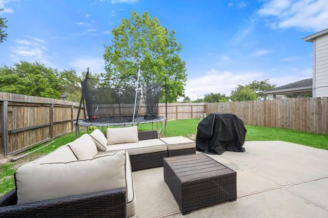 7718 Balsam Crossing Lane, Cypress, TX 77433