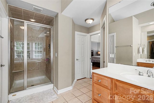 2312 Cota Court, Charlotte, NC 28262