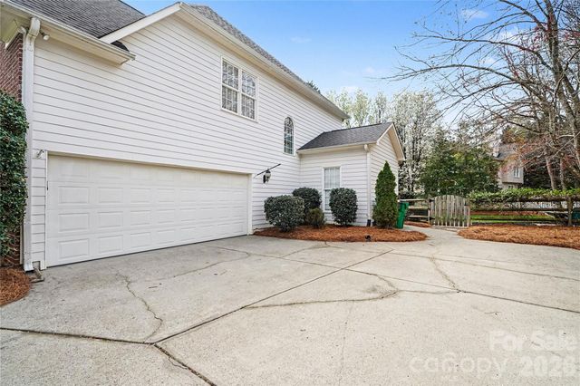 2312 Cota Court, Charlotte, NC 28262