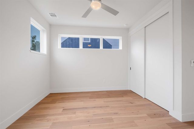 4513 S 3rd ST 2, Austin, TX 78745