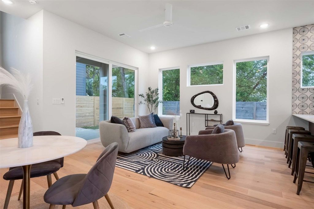 4513 S 3rd ST 2, Austin, TX 78745