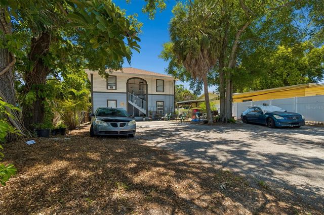 1033 19TH AVENUE S, St Petersburg, FL 33705