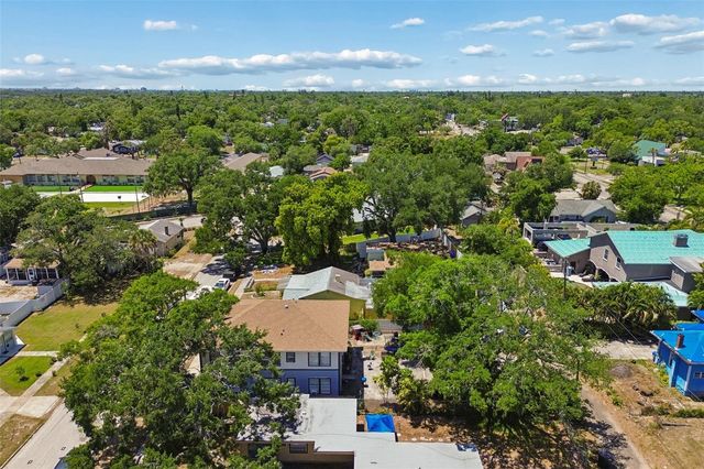 1033 19TH AVENUE S, St Petersburg, FL 33705