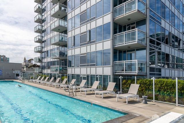 501 Beale Street 8C, San Francisco, CA 94105