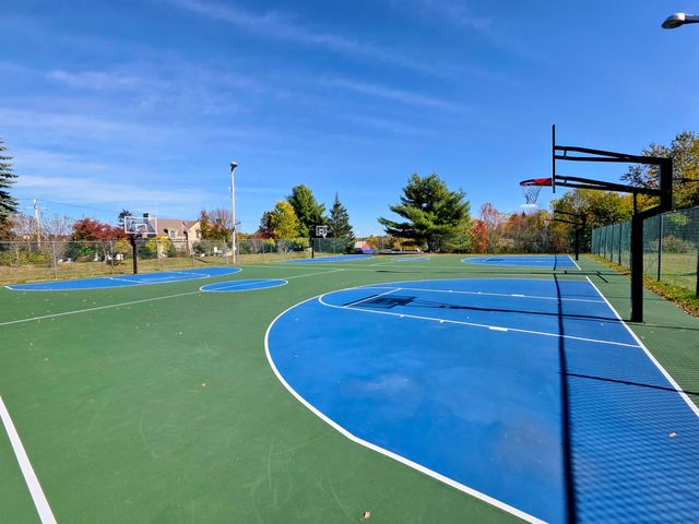 42 Maple Street, Bethlehem, NH 03574