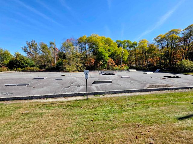 42 Maple Street, Bethlehem, NH 03574