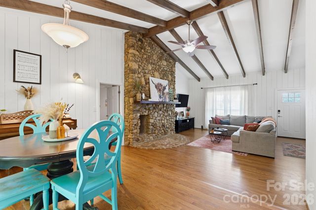 2850 Mathis Church Road, Catawba, NC 28609