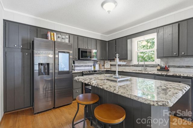 2850 Mathis Church Road, Catawba, NC 28609