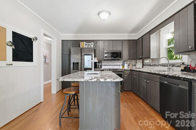 2850 Mathis Church Road, Catawba, NC 28609