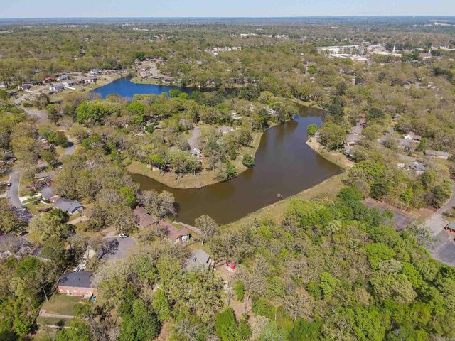 6500 Curry Court, North Little Rock, AR 72116