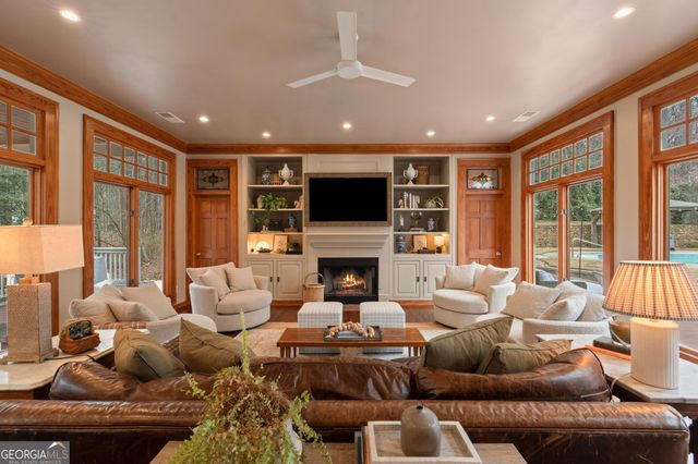 291 Spear Road, Peachtree City, GA 30269