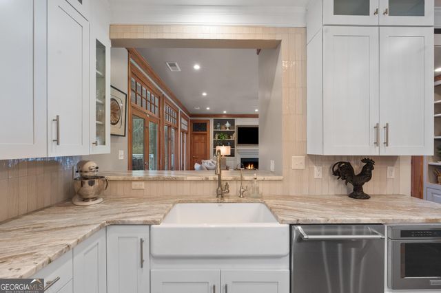 291 Spear Road, Peachtree City, GA 30269