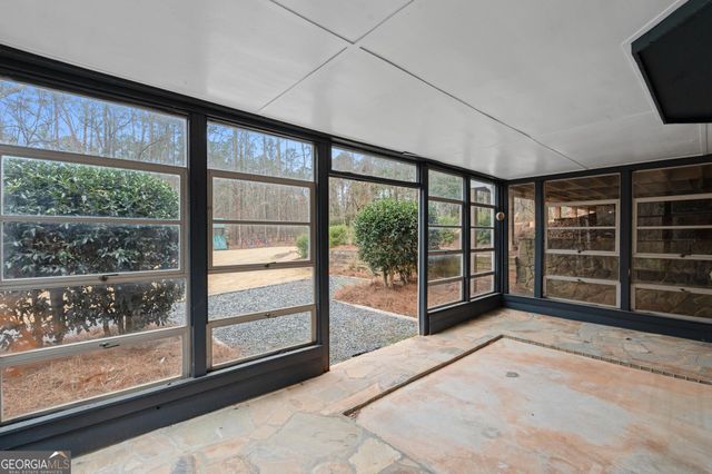 291 Spear Road, Peachtree City, GA 30269