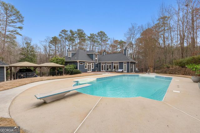 291 Spear Road, Peachtree City, GA 30269