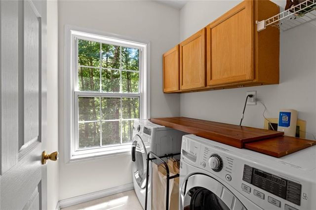 305 Penfield Circle, Sugar Hill, GA 30518