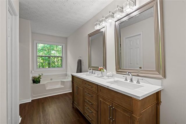 305 Penfield Circle, Sugar Hill, GA 30518