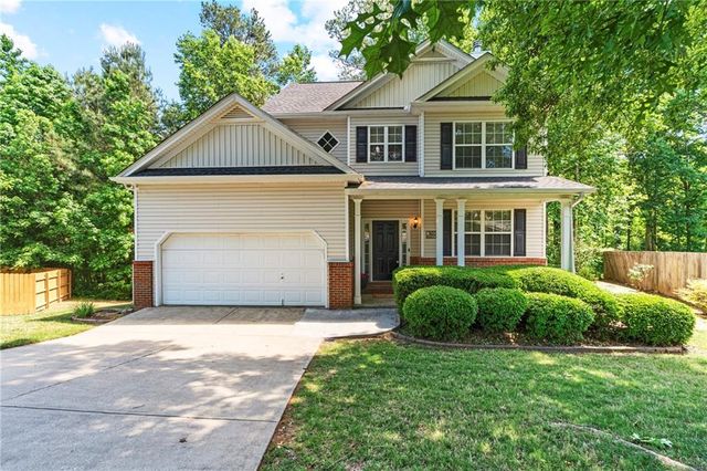 305 Penfield Circle, Sugar Hill, GA 30518