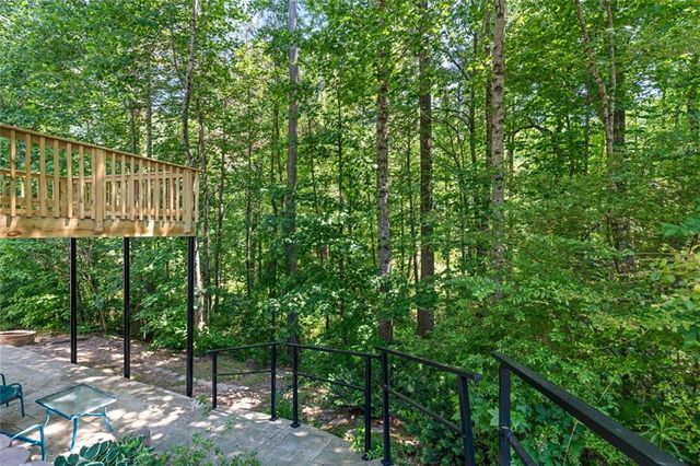 305 Penfield Circle, Sugar Hill, GA 30518