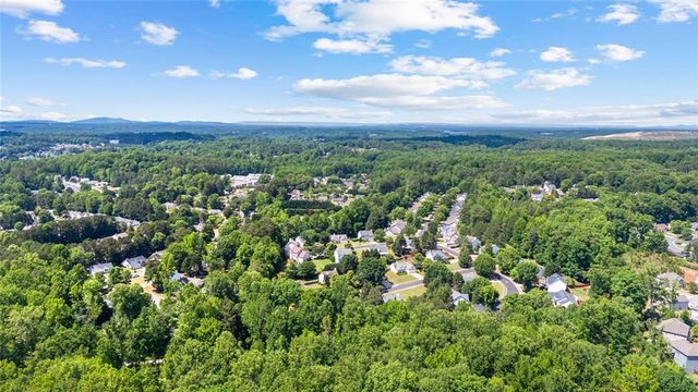 305 Penfield Circle, Sugar Hill, GA 30518