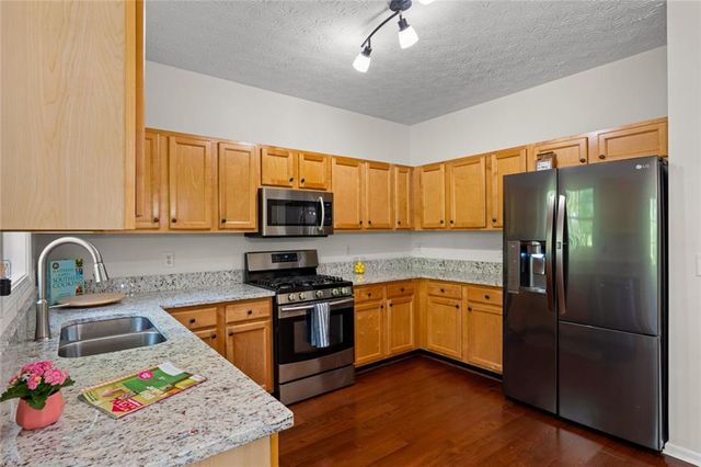 305 Penfield Circle, Sugar Hill, GA 30518