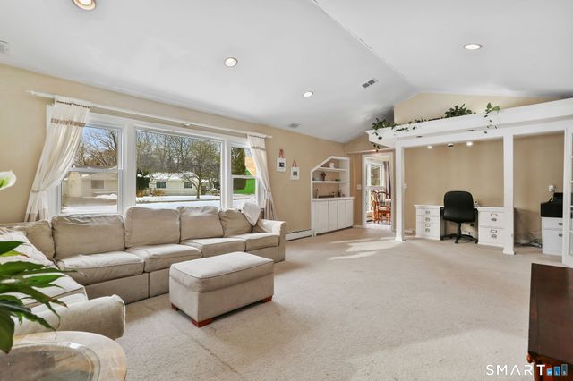 40 Rose Terrace, Trumbull, CT 06611