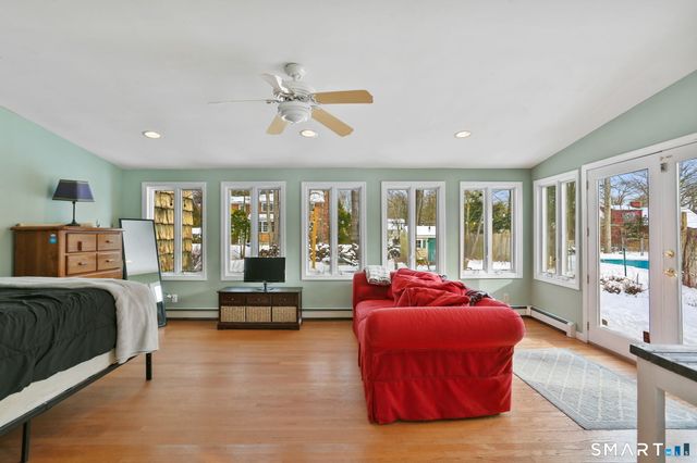 40 Rose Terrace, Trumbull, CT 06611