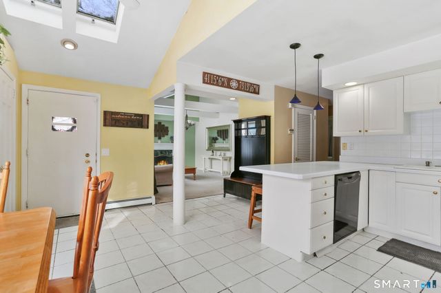 40 Rose Terrace, Trumbull, CT 06611