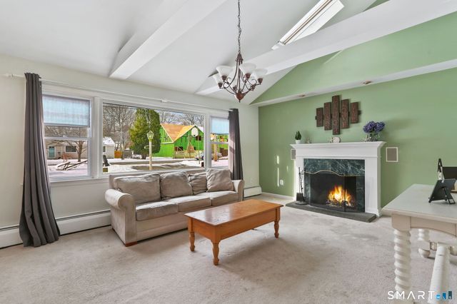 40 Rose Terrace, Trumbull, CT 06611