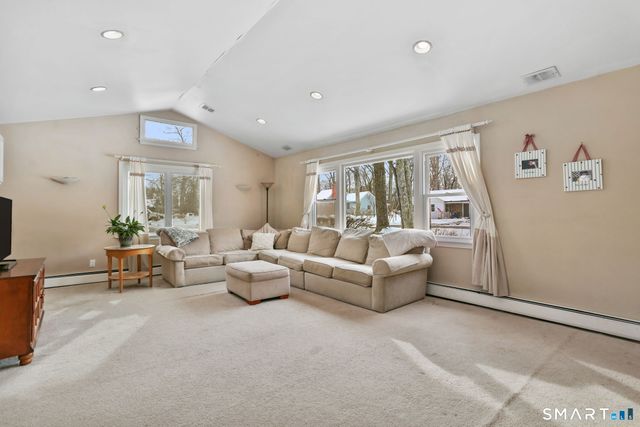 40 Rose Terrace, Trumbull, CT 06611