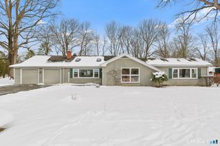 40 Rose Terrace, Trumbull, CT 06611