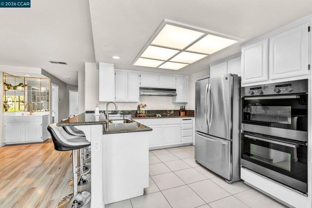 5405 Glenwood Ct, El Sobrante, CA 94803