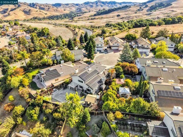 5405 Glenwood Ct, El Sobrante, CA 94803