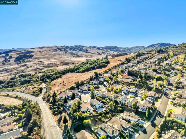 5405 Glenwood Ct, El Sobrante, CA 94803