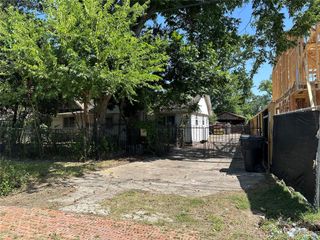 7214 Weyburn Street, Houston, TX 77028