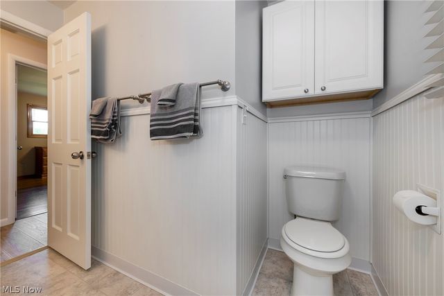 9837 Betty Lane, Elyria, OH 44035