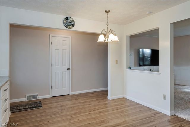 9837 Betty Lane, Elyria, OH 44035