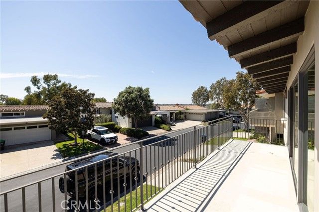 409 Vista Grande, Newport Beach, CA 92660
