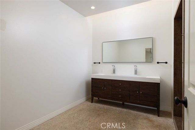 409 Vista Grande, Newport Beach, CA 92660