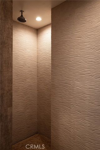 409 Vista Grande, Newport Beach, CA 92660