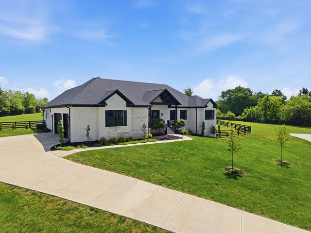 1112 Gallant Drive, Wilmore, KY 40390