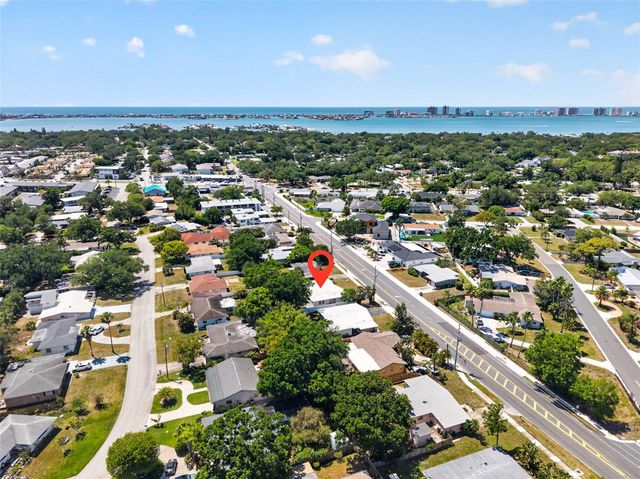 605 MEHLENBACHER ROAD, Belleair Bluffs, FL 33770