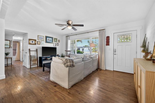 605 MEHLENBACHER ROAD, Belleair Bluffs, FL 33770