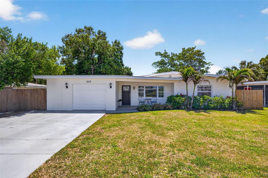 605 MEHLENBACHER ROAD, Belleair Bluffs, FL 33770