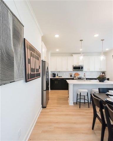 3936 Lockaby Way, Lawrenceville, GA 30044