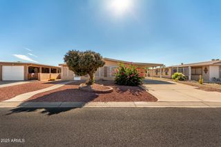 8948 E SUN LAKES Boulevard S, Sun Lakes, AZ 85248