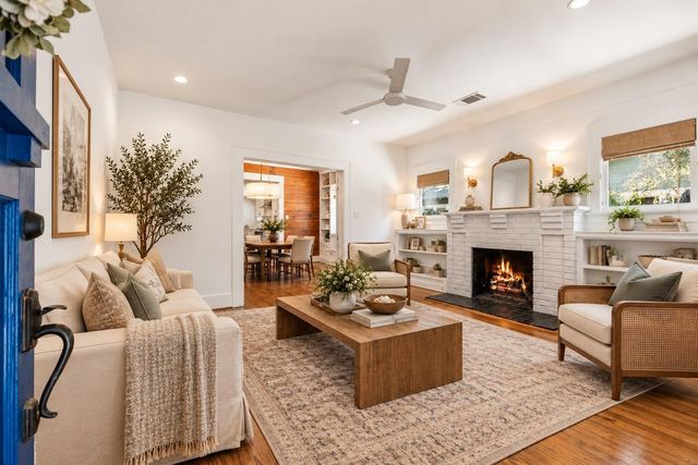 910 Fugate Street, Houston, TX 77009